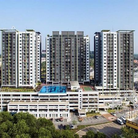 Homestay Shah Alam Eksteriør bilde
