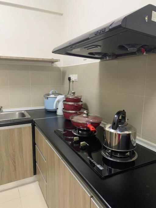 Homestay Shah Alam Eksteriør bilde